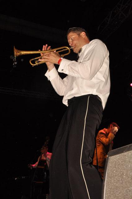 min 2012 07 07 tours 247
